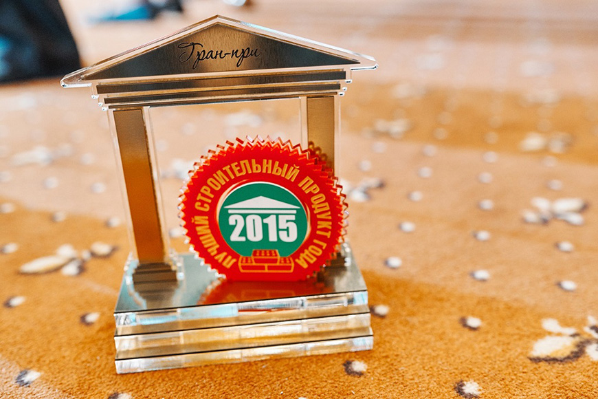 Гибкие трубопроводы «ИЗОКОМ» признаны лучшим строительным продуктом года