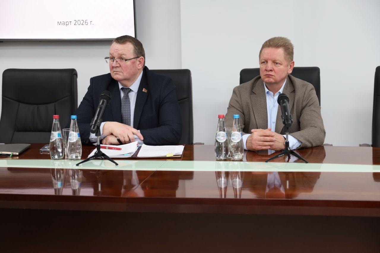 Роман Бродов и Андрей Садовский на Едином дне информирования